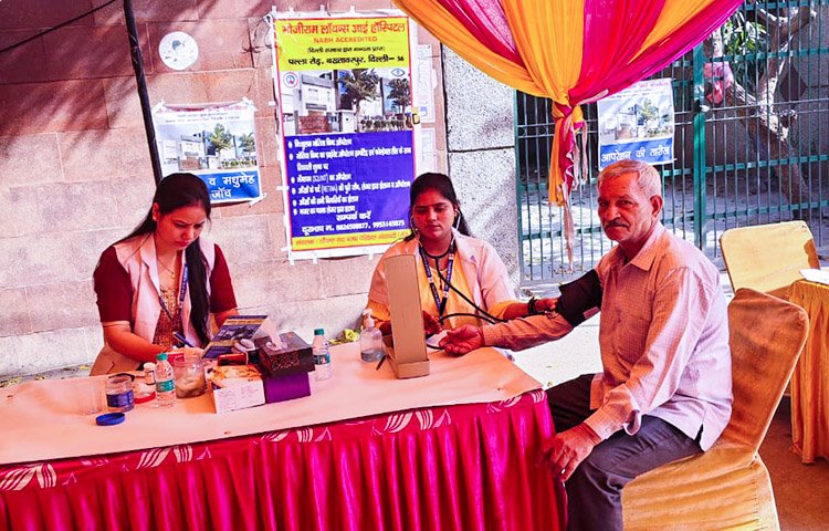 Free Eye Check-up & Cataract Referral Camp & Health camp at MCD Community Centre, Azadpur Colony